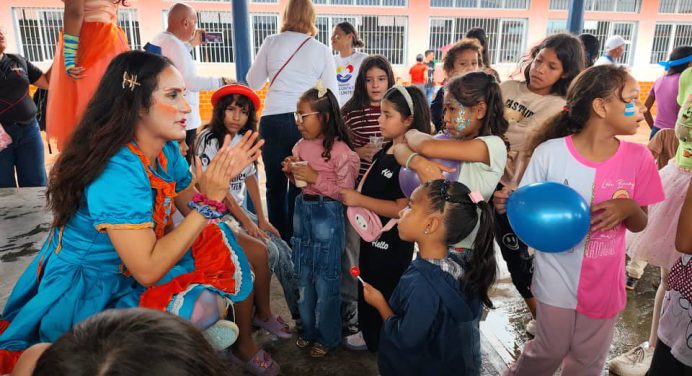 FVSL compartió con más de 100 niños en el Complejo Paramaconi de Maturín