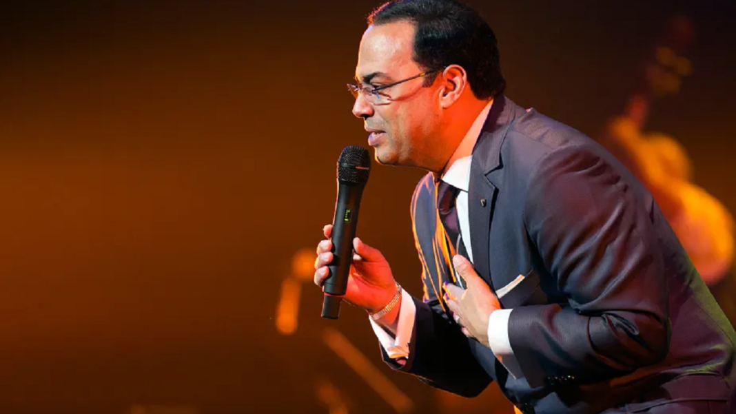 Chayanne y Gilberto Santa Rosa presentes en concierto benéfico tras sismos en Venezuela 2 Gilberto Santa Rosa 1068x601 1