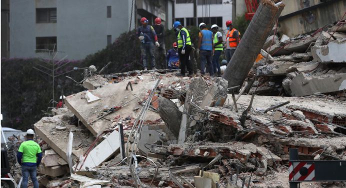 Portugal honra a las víctimas de terremotos en Venezuela con un día de luto nacional