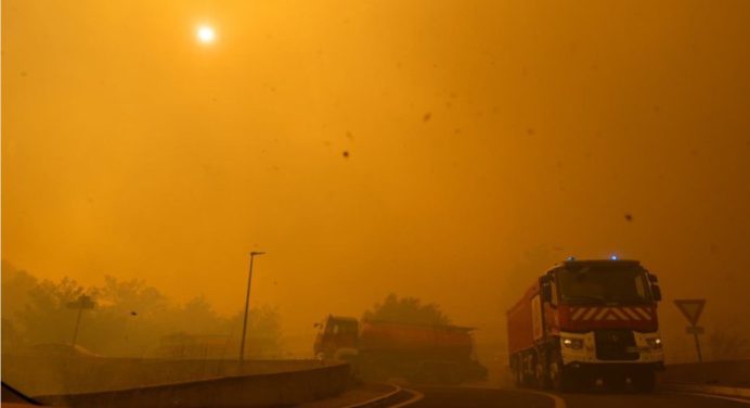 Incendios forestales en Francia aumentan en plena ola de calor