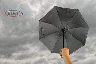 Cielo parcialmente nublado y lluvias