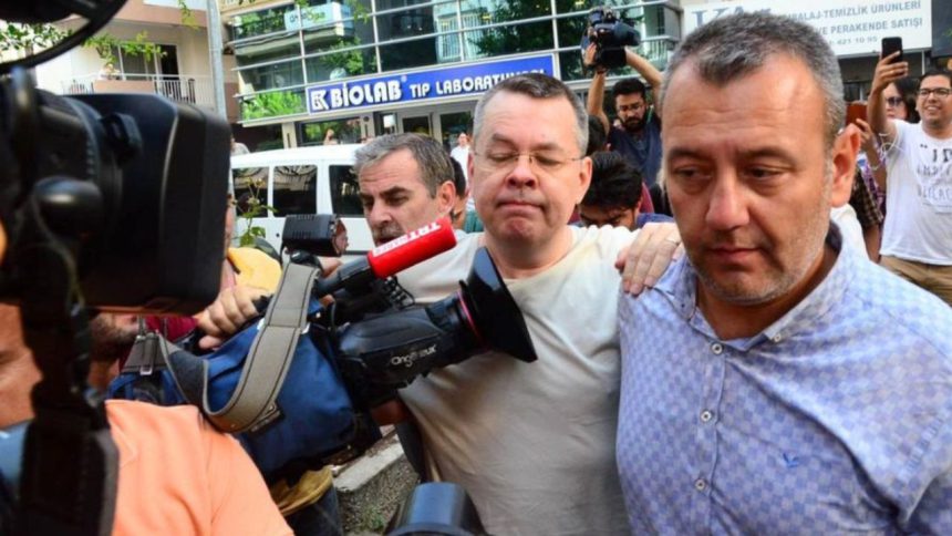 Turquía libera a cientos de detenidos tras cumbre de la OTAN 1 OTAN