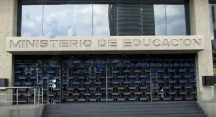 Ministerio de Educación reactiva atención al público