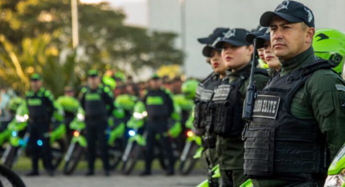 11.000 policías asegurarán la seguridad en investidura presidencial en Colombia