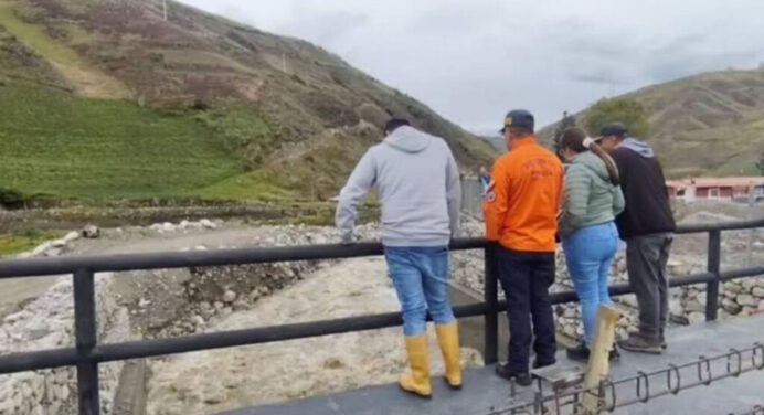 Alerta Aurora en Mérida: Monitoreo activo ante crecida de los ríos por las lluvias