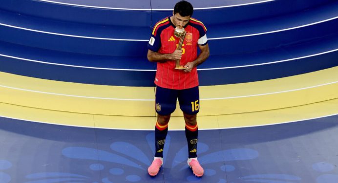 Rodri Hernández es el mejor jugador del Mundial 2026