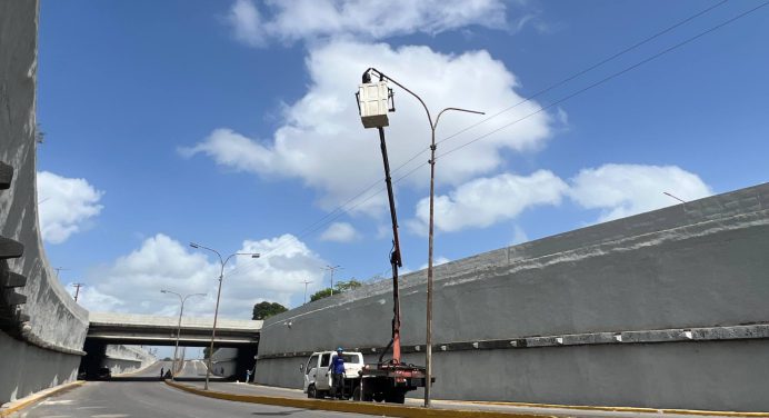Alcaldía continúa fortaleciendo el alumbrado público en el Nodo Sur
