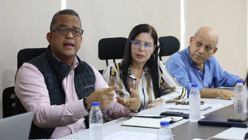 Alcaldía y gremios de la construcción optimizan metodología para impulsar el crecimiento 1 Wilfredo Andérico