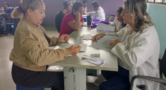 Gobernación brindó asistencia integral a más de 90 personas en Maturín‎