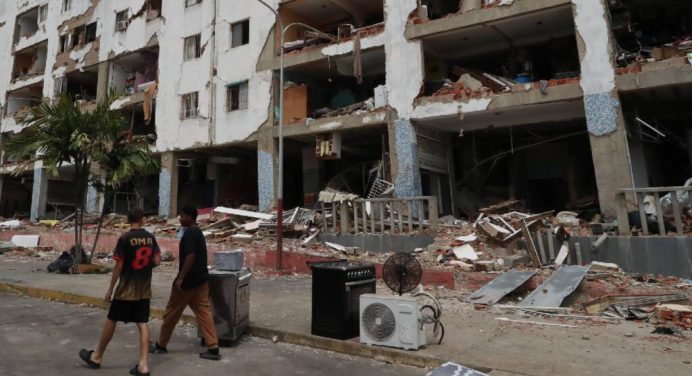 Balance oficial: Cifra de fallecidos por los terremotos subió a 2.954