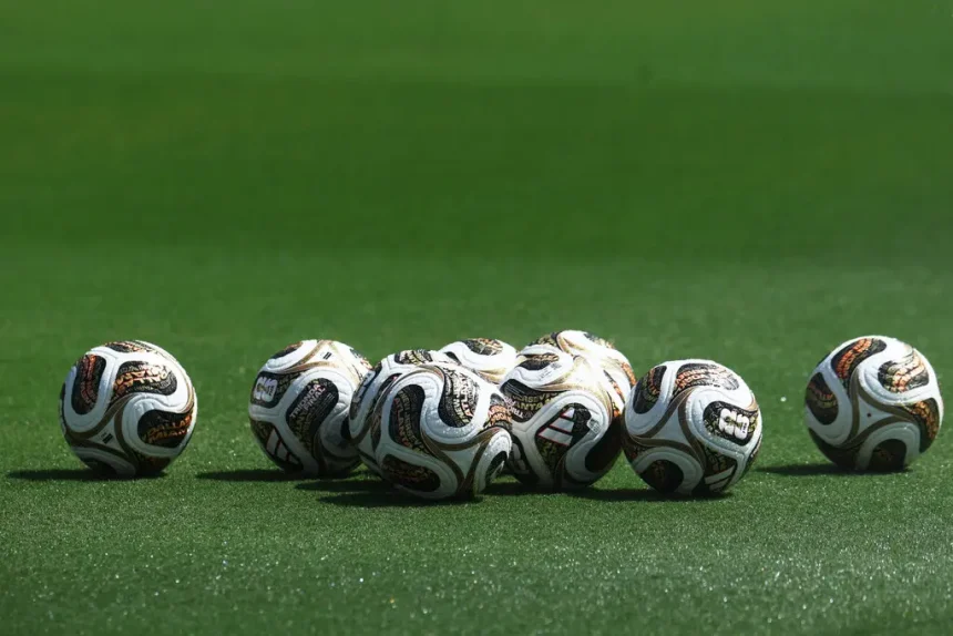 Francia contra Inglaterra: ¿Quién se lleva el tercer puesto? 1 balón