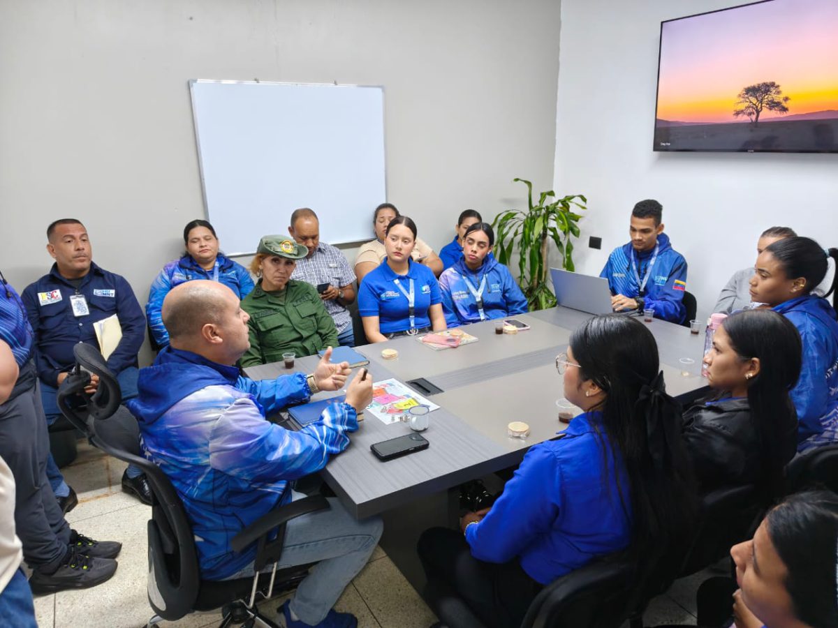 Humnt implementa plan de acceso con carnet y sistema biométrico 2 carnet2
