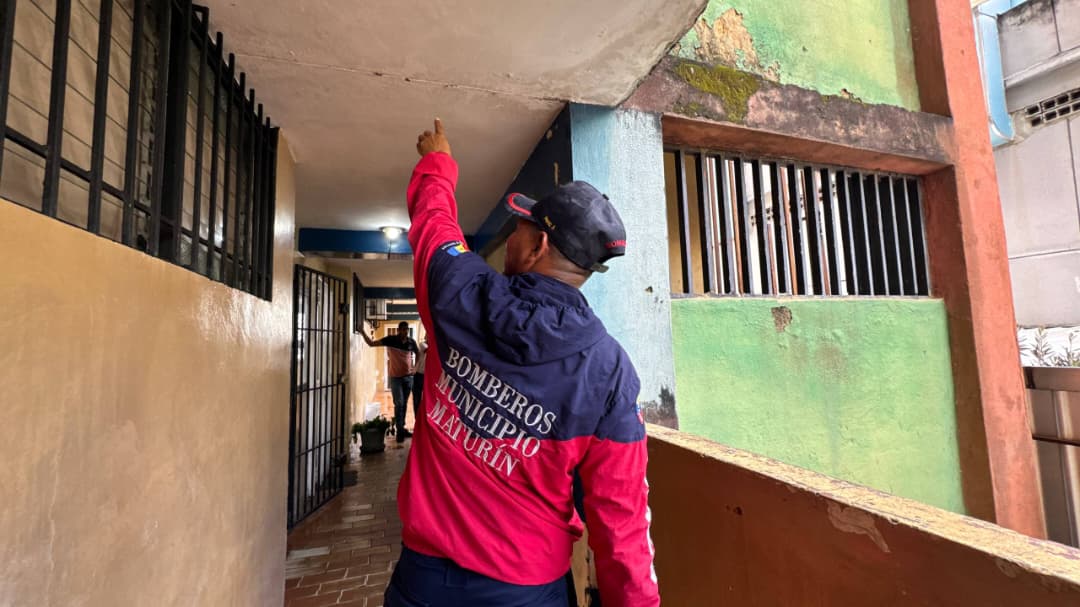 PCAD Maturín y bomberos municipales inspeccionaron edificios en Las Cocuizas 4 evaluacion4