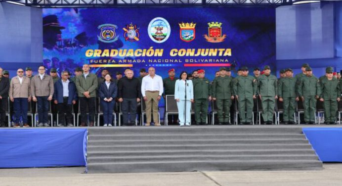 Presidenta (E) Delcy Rodríguez anuncia la creación de unidad militar para atender emergencias