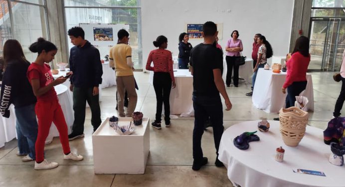 Con 60 piezas artesanales inauguran Expocerámica en el Icum