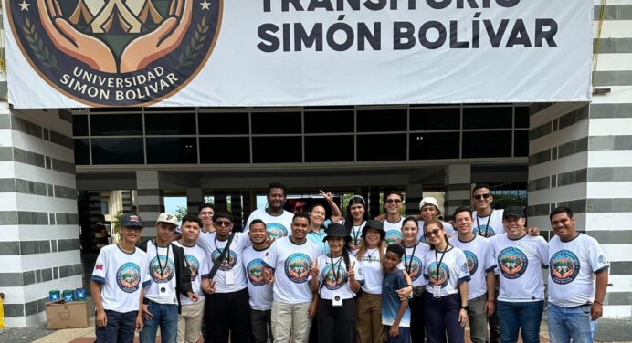 Juventud Solidaria de Monagas brinda apoyo directo a los afectados de La Guaira