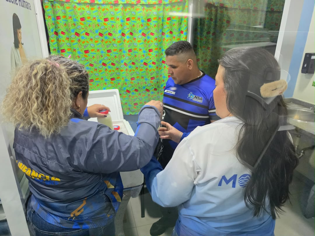 “Gotas de Esperanza” envía 30 mil mililitros de leche materna a niños afectados por sismos 2 leche2 2