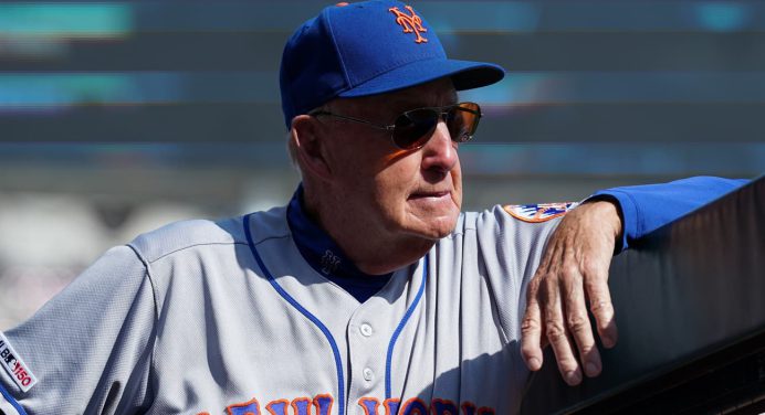 Béisbol venezolano de luto por muerte del exmánager Phil Regan