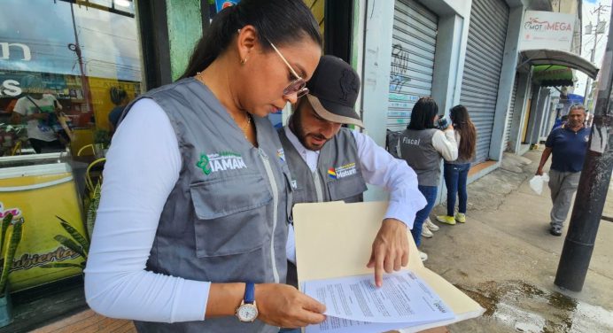 Sancionan a 15 personas por irrespetar el horario de recolección de desechos