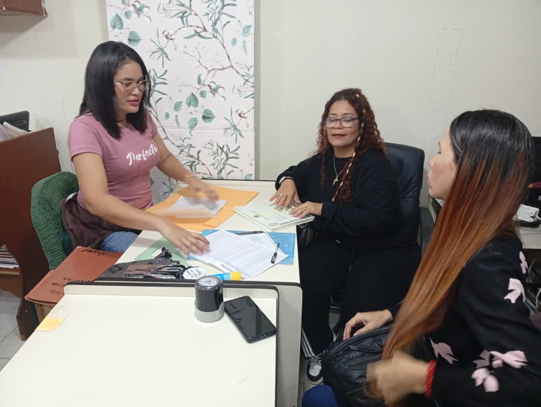 CDCE Monagas garantiza títulos de bachiller a más de 12 mil nuevos egresados 2 titulos3