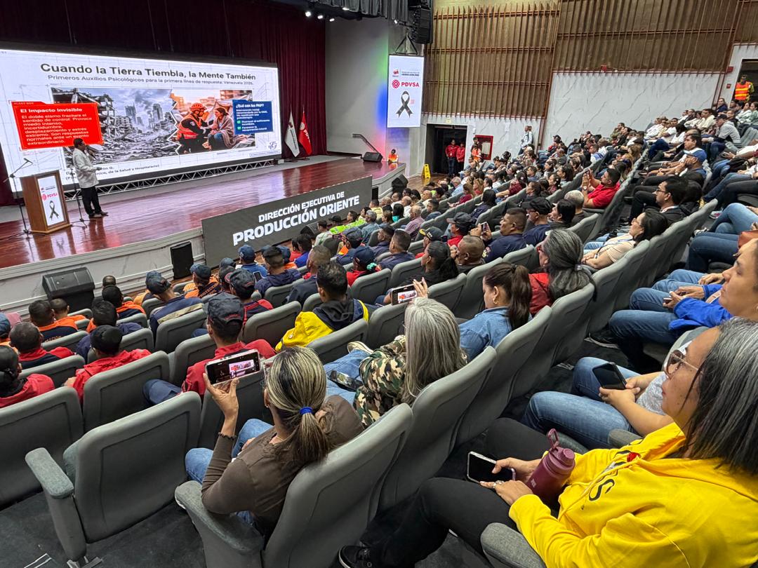 Instruyen primeros auxilios psicológicos a personal de Pdvsa⠀ 3 trino