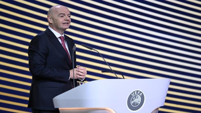UEFA trabaja para consensuar un candidato alternativo a Infantino no europeo 1 Infantino
