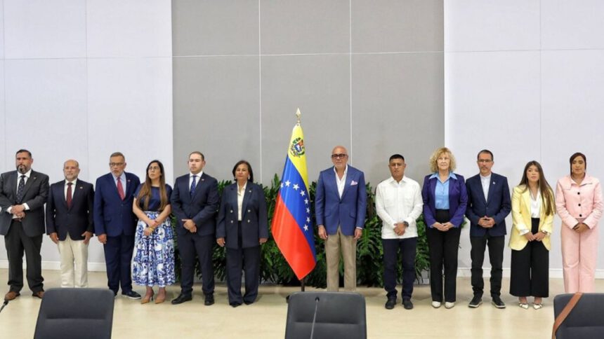 Inició el diálogo nacional entre el oficialismo y la oposición de la AN de 2015 1 diálogo
