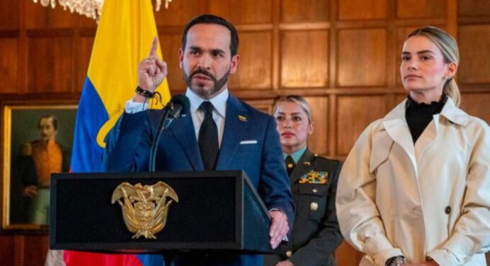 De la Espriella destituye a cinco embajadores colombianos nombrados por Petro