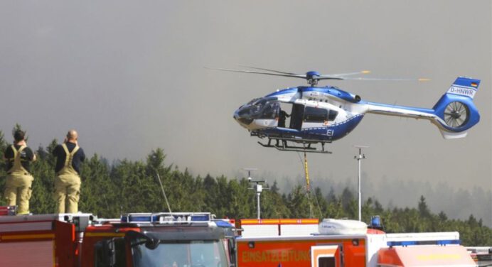 Incendio forestal se extiende en el oeste de Alemania