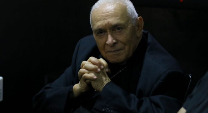Cardenal Diego Padrón estable tras sufrir ACV