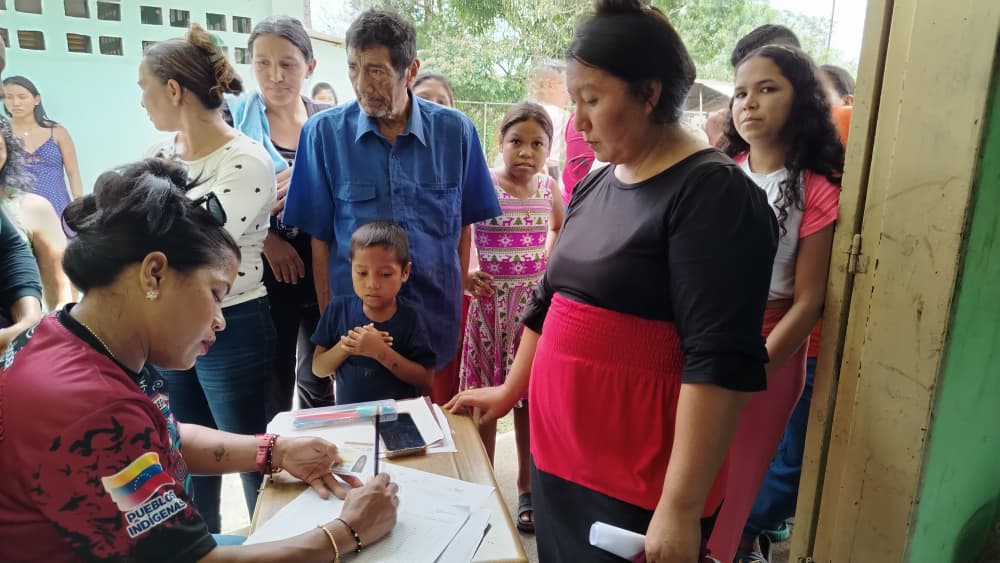 Con jornada médica atienden a 600 familias de Mosú 2 Mosu2 1