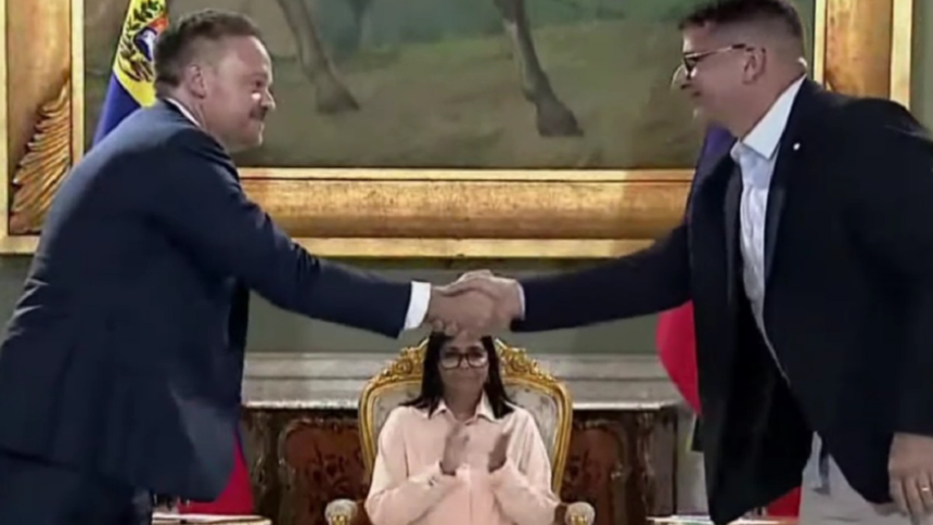 Gobierno firma contrato con Impsa para culminar centrales hidroeléctricas Tocoma y Macagua 1 Impsa