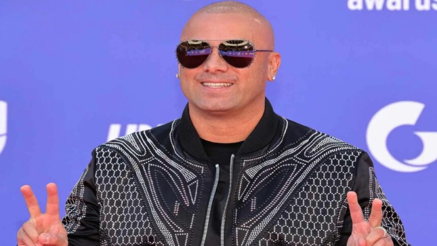 Wisin presenta "La Universidad del perreo" 1 Wisin