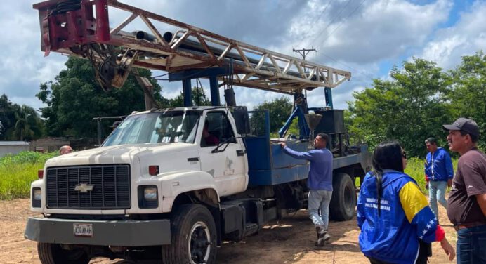 Inician perforación de pozo de agua potable en La Florida