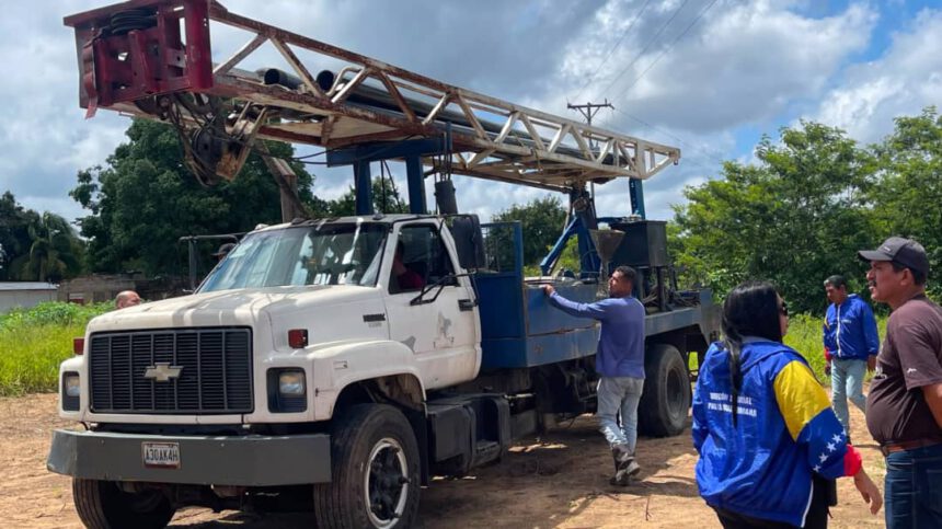 Inician perforación de pozo de agua potable en La Florida 1 agua