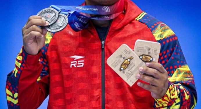 Monaguense Ángel Rodríguez conquistó dos preseas de plata en levantamiento de pesas de CAC