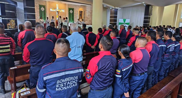 Con misa y reconocimientos conmemoran día del Bombero en Monagas