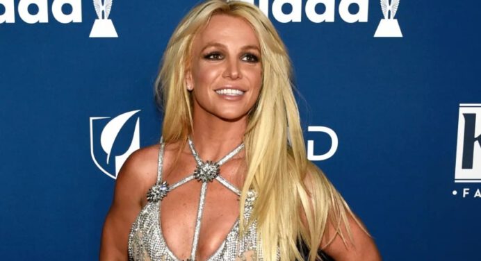 Britney Spears dice adiós a la industria musical