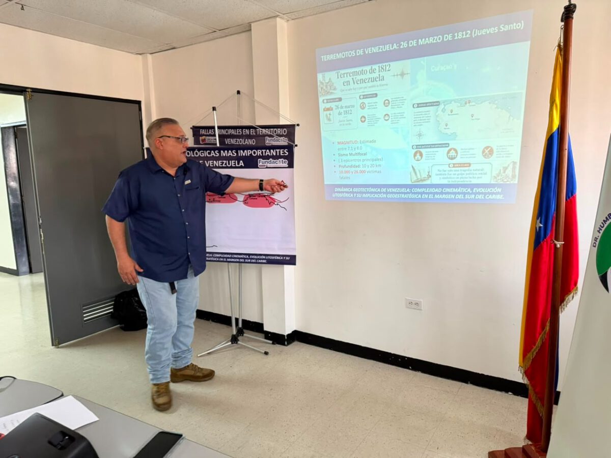 En Monagas dictan clase magistral sobre contexto geotectónico de Venezuela 3 clase3