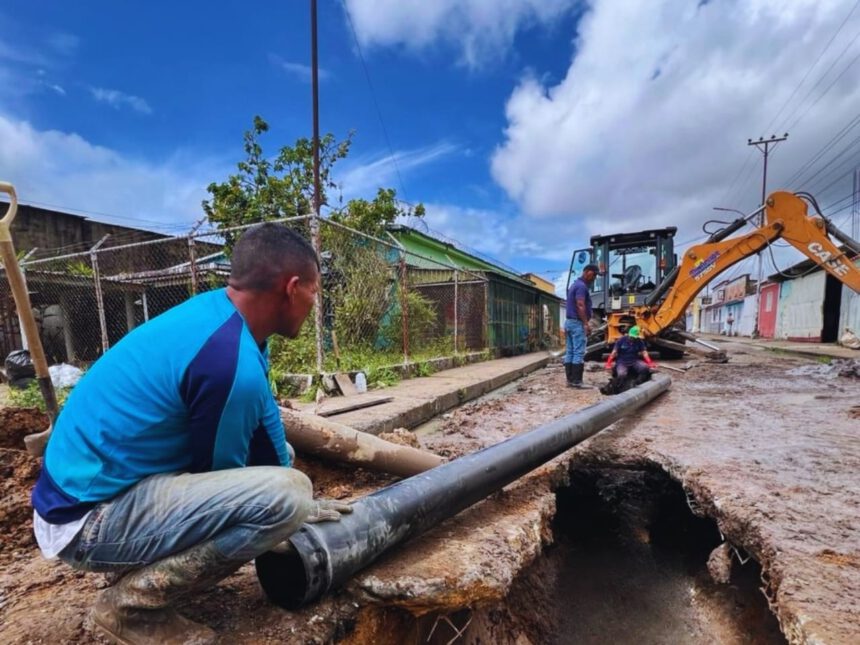 Sustituyen 10 metros de colector en el sector El Paraíso de Maturín 1 colector