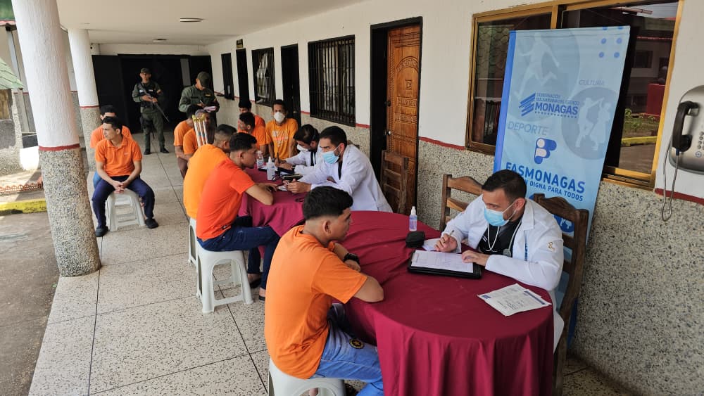 Privados de libertad de La Pica reciben atención médica 2 dialogo2 1
