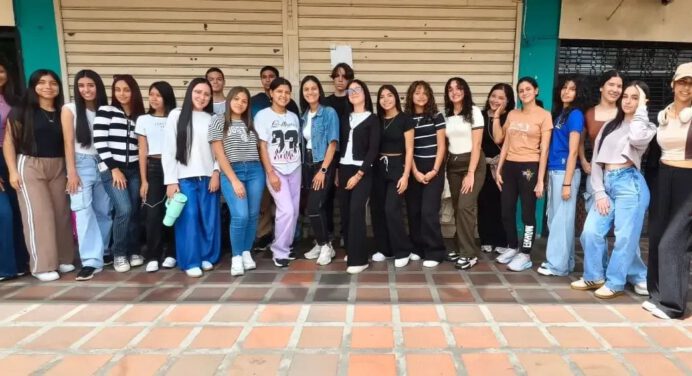 En Caracas 27 bachilleres monaguenses son reconocidos por su excelencia académica