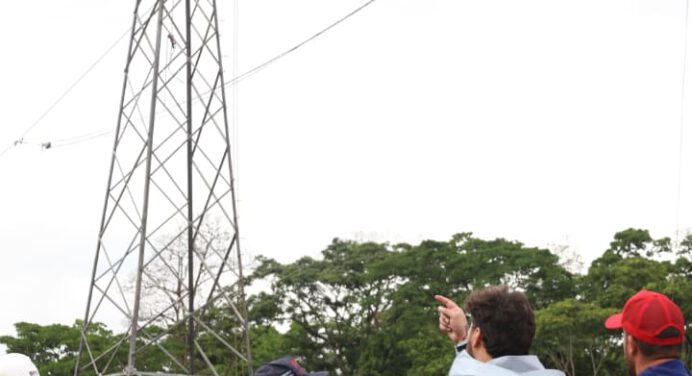 Municipios Punceres y Bolívar ya tienen energía eléctrica al 100 %