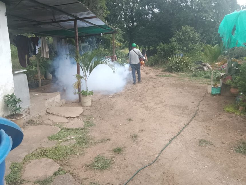 Realizan jornada de abatización y fumigación en la parroquia San Félix 1 fumigación