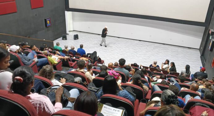 Escuela de cine del Icum cierra trayecto con proyección de cortometrajes‎