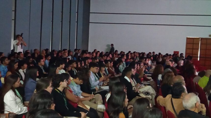 Realizan con éxito jornada académica de Medicina Interna Monagas 2026 1 jornada