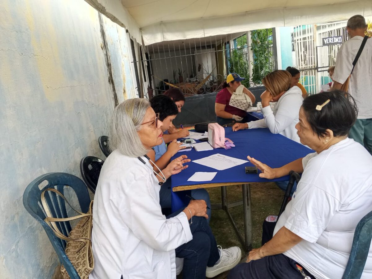 Conciencia ciudadana realizó jornada médico odontológica en Los Guaritos I 3 medicos3