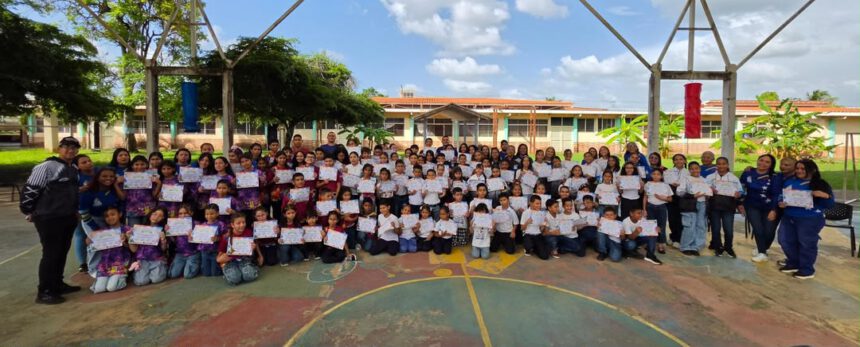 Fundación Niño Simón Monagas certifica a 830 niños en talleres artísticos y culturales 1 niño