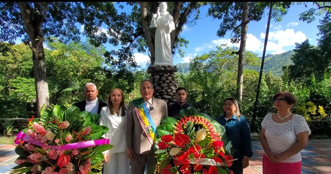 San Antonio de Capayacuar celebró 313 años de fundación 4 ofrenda4