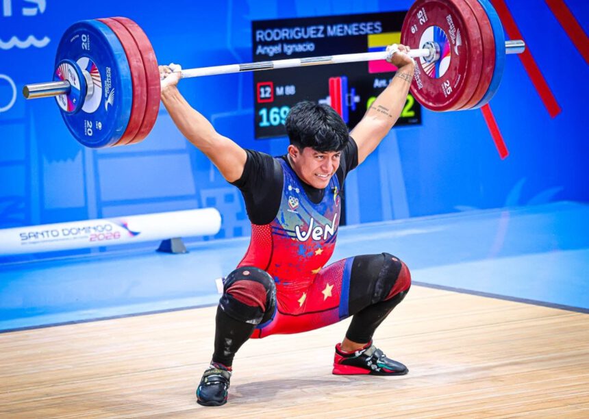 Pesas venezolanas van por la cima en los Juegos Suramericanos de Santa Fe 1 pesas